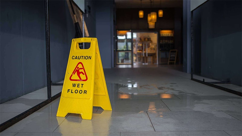 Causes of Fort Lauderdale Slip and Fall Accidents