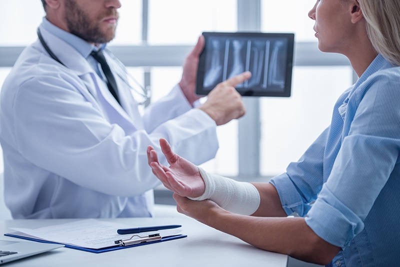 Who Can Be Held Responsible For Medical Negligence Claims in Tacoma?