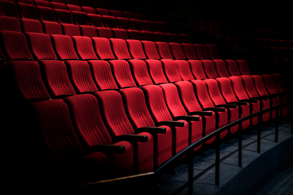Theaters and Liquor Don’t Mix? Only in Large Theaters!​