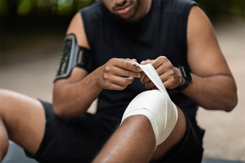 How Do Knee Injuries Happen?