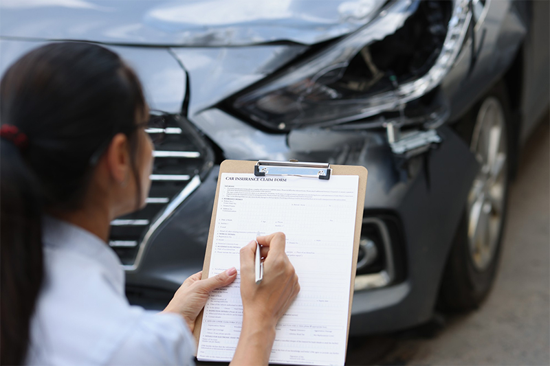 What Steps Should Be Taken After a Multi-Vehicle Accident?