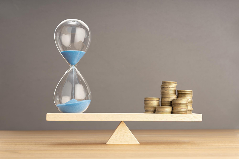 Understanding the Federal Minimum Wage Laws & Regulations in California