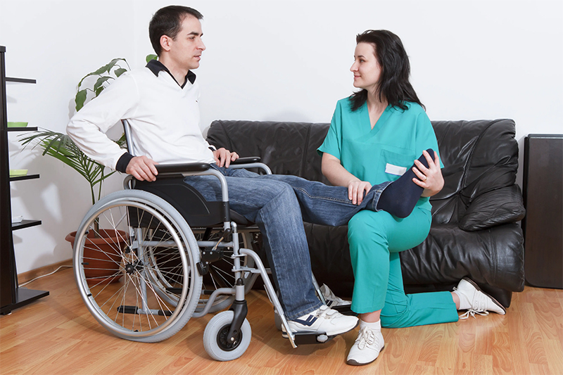 What are the Symptoms of a Spinal Cord Injury?