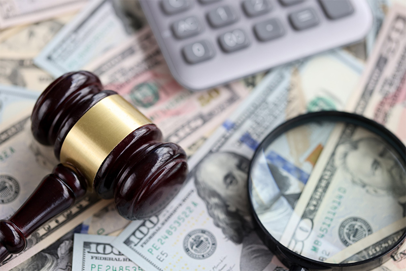 How Do Attorney Fees Work If You Fire a Lawyer?
