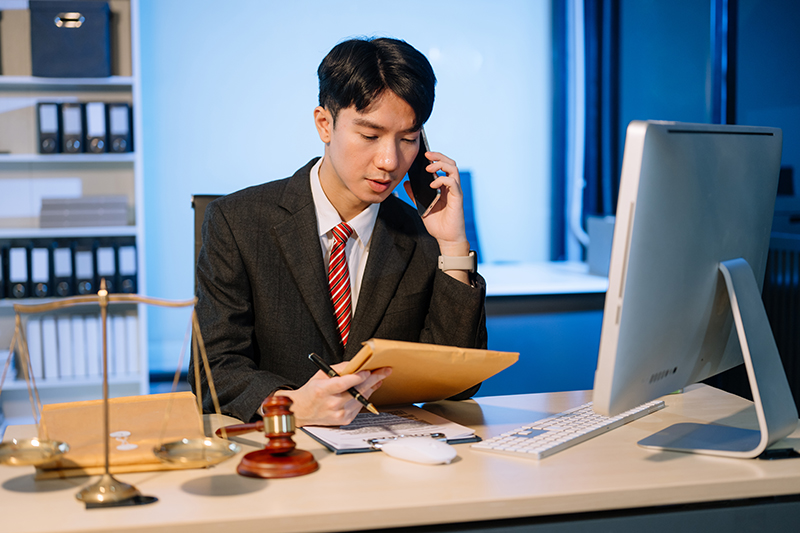 How a Bakersfield Wrongful Termination Lawyer Can Fight for You